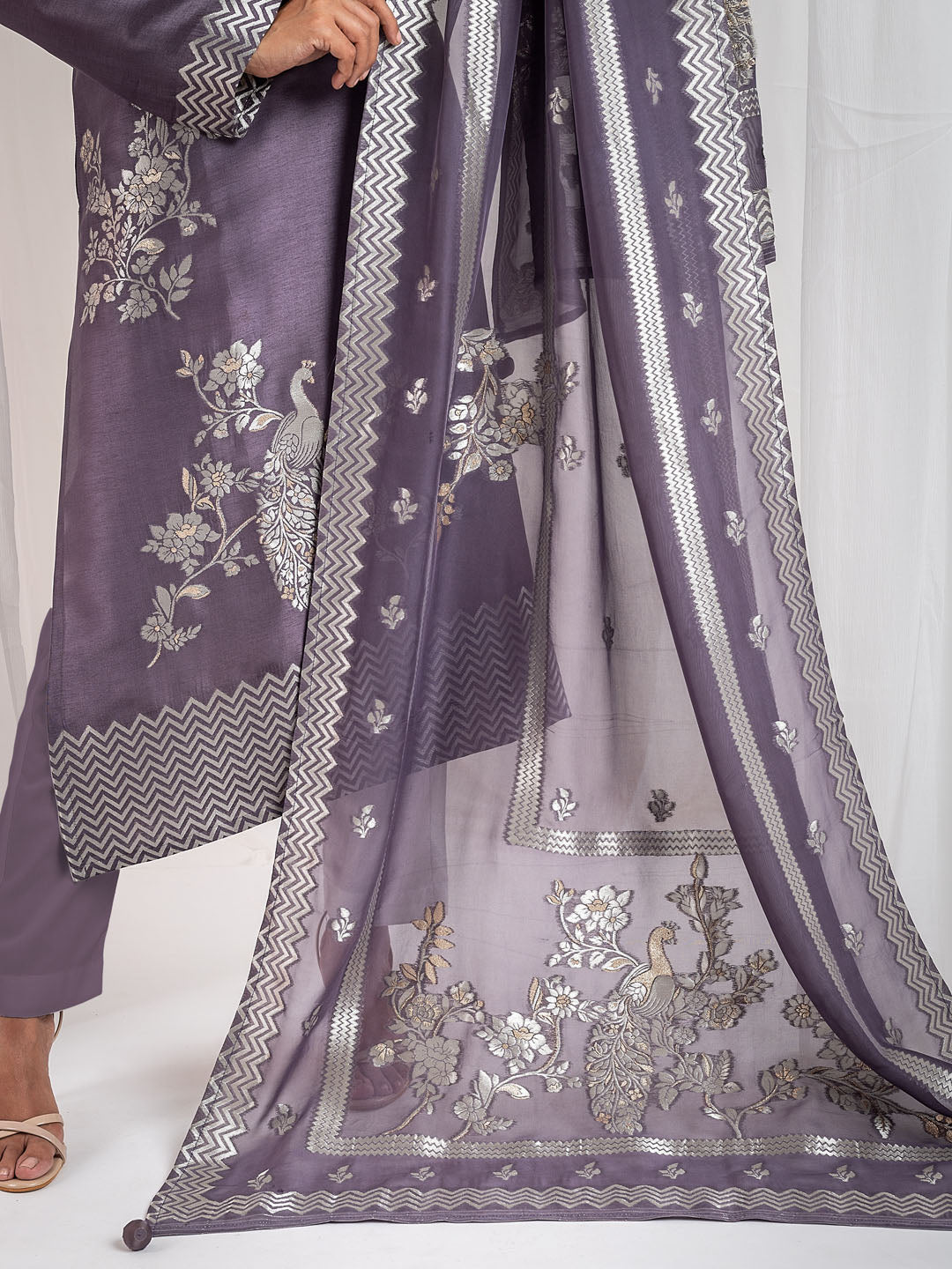 Zari Woven Handloom Unstitched Suit Piece With Dupatta