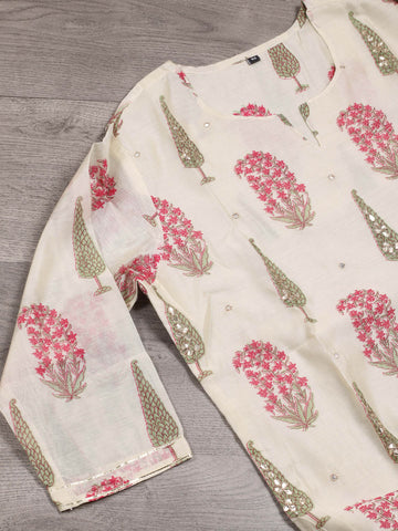 Floral Printed Chanderi Kurta With Pants & Dupatta