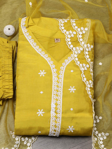 Resham Booti Cotton Kurta With Pants & Dupatta