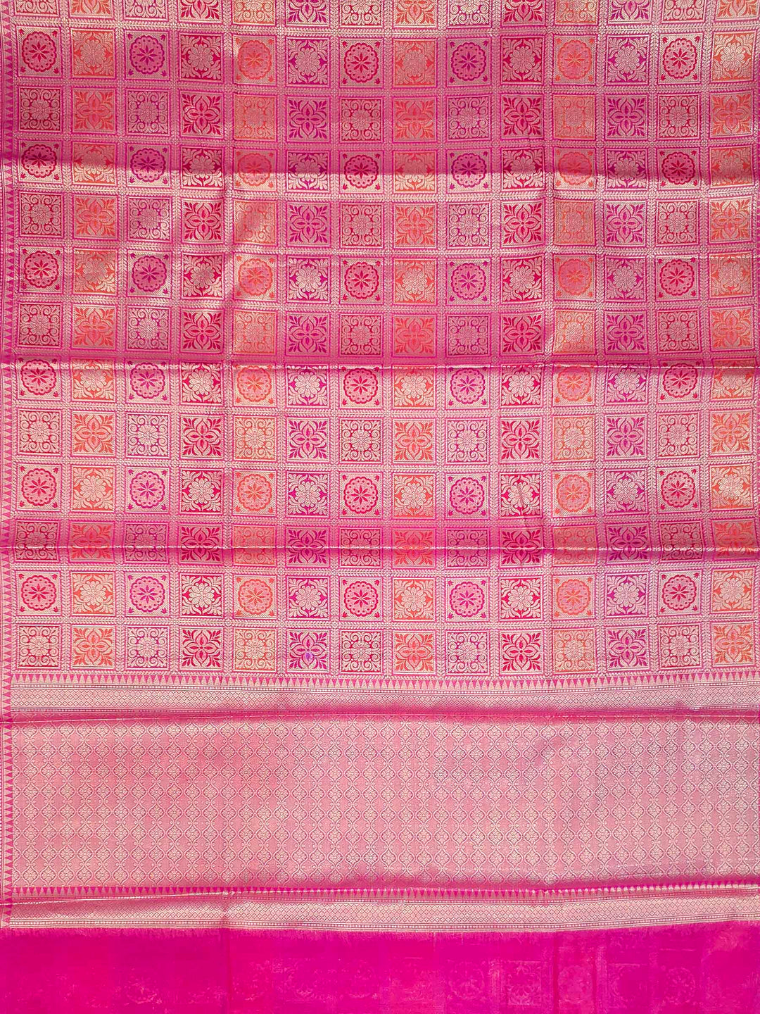 Pink Cotton Blend Woven Saree
