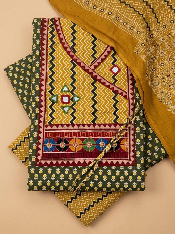 Green Printed Cotton Blend Unstitched Dress Material