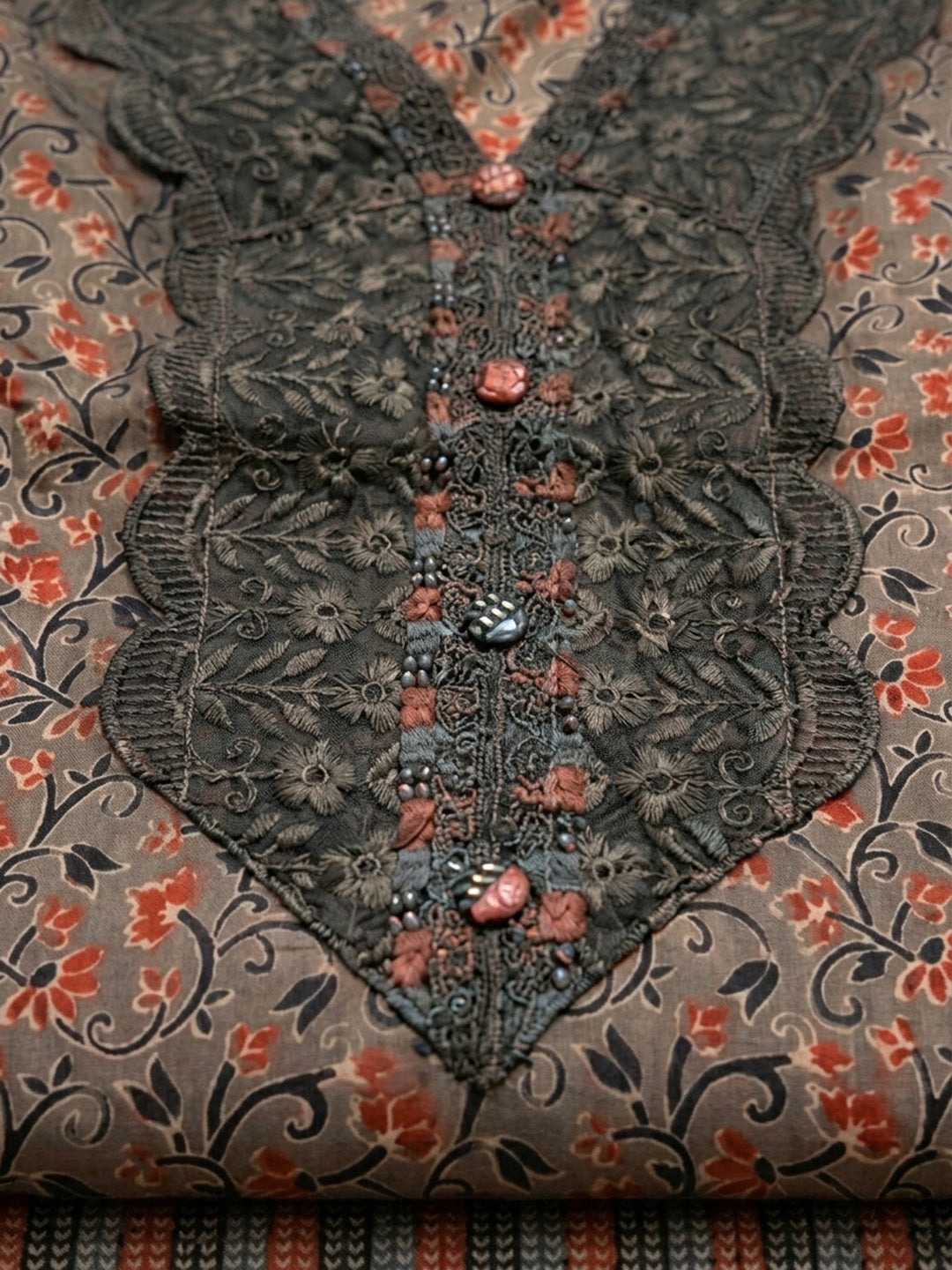 Grey Embroidery Cotton Blend Unstitched Dress Material