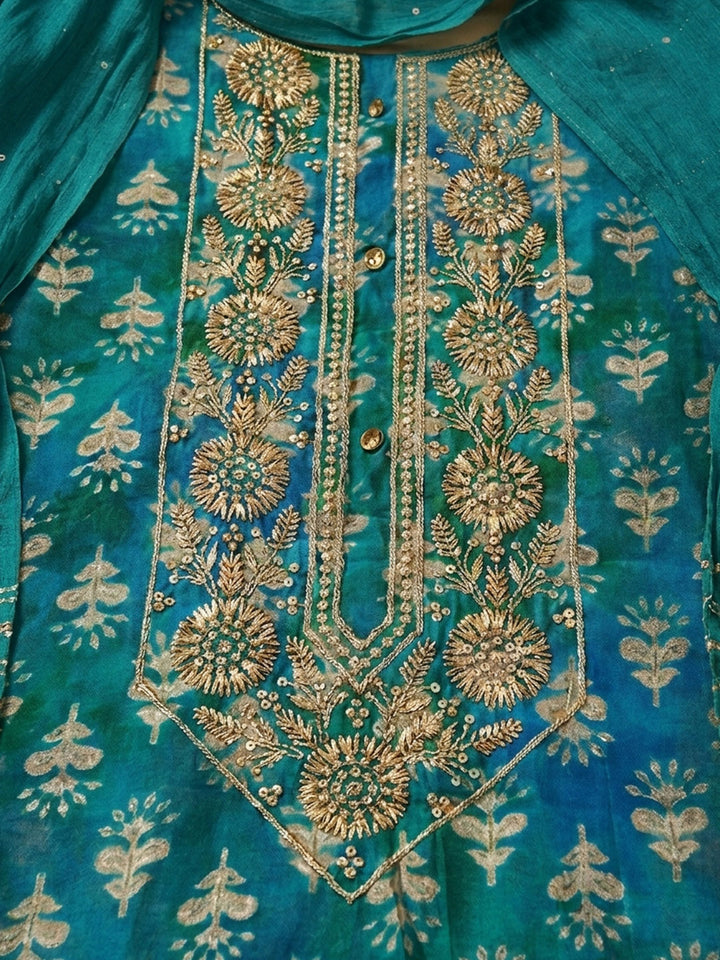 Firozee Embroidery Cotton Blend Unstitched Dress Material