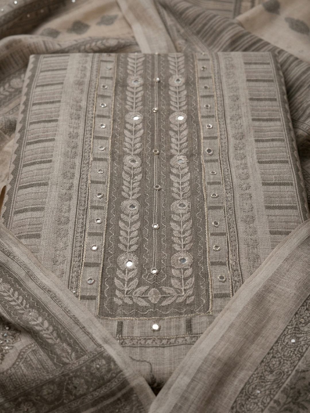 Grey Printed Linen Blend Unstitched Dress Material