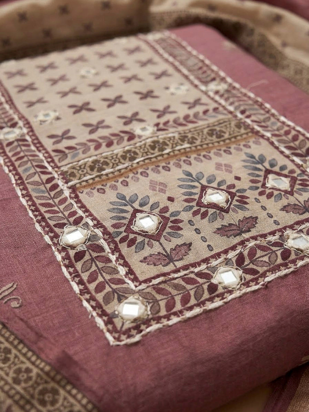 Onion Pink Linen Blend Printed Unstitched Dress Material