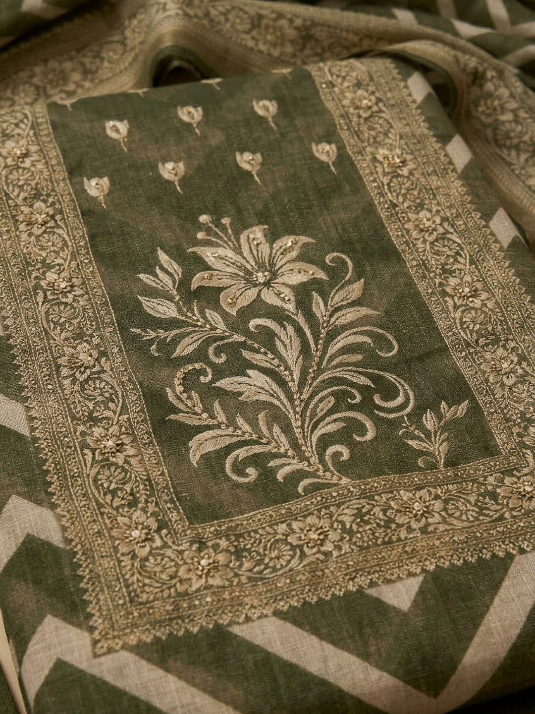 Green Linen Blend Printed Unstitched Dress Material