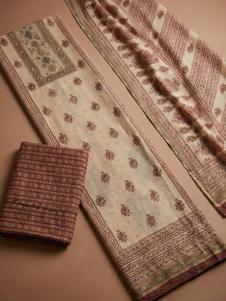 Onion Pink Printed Cotton Blend Unstitched Dress Material