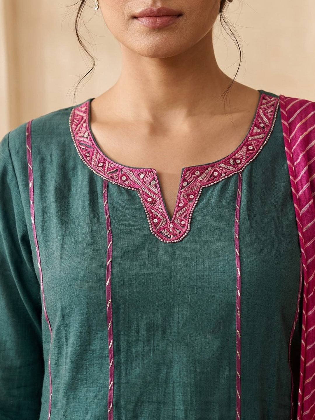 Green Embroidered Chanderi Kurta With Pant &amp; Dupatta