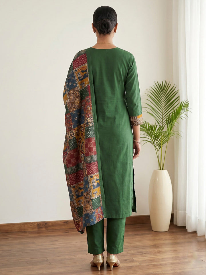 Green Printed Cotton Blend Kurta With Pant &amp; Dupatta