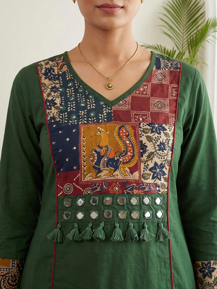 Green Printed Cotton Blend Kurta With Pant &amp; Dupatta