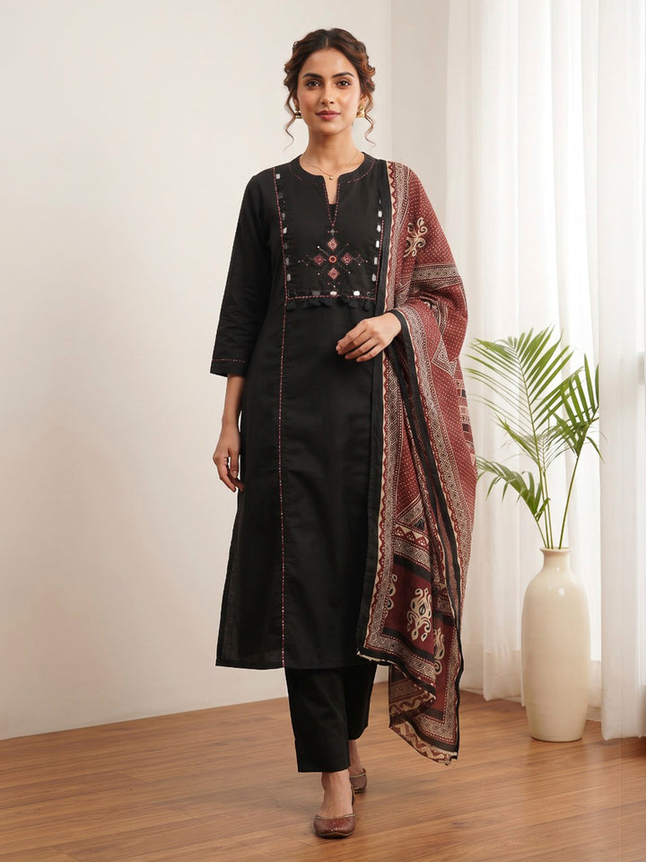Black Printed Cotton Blend Kurta With Pant &amp; Dupatta
