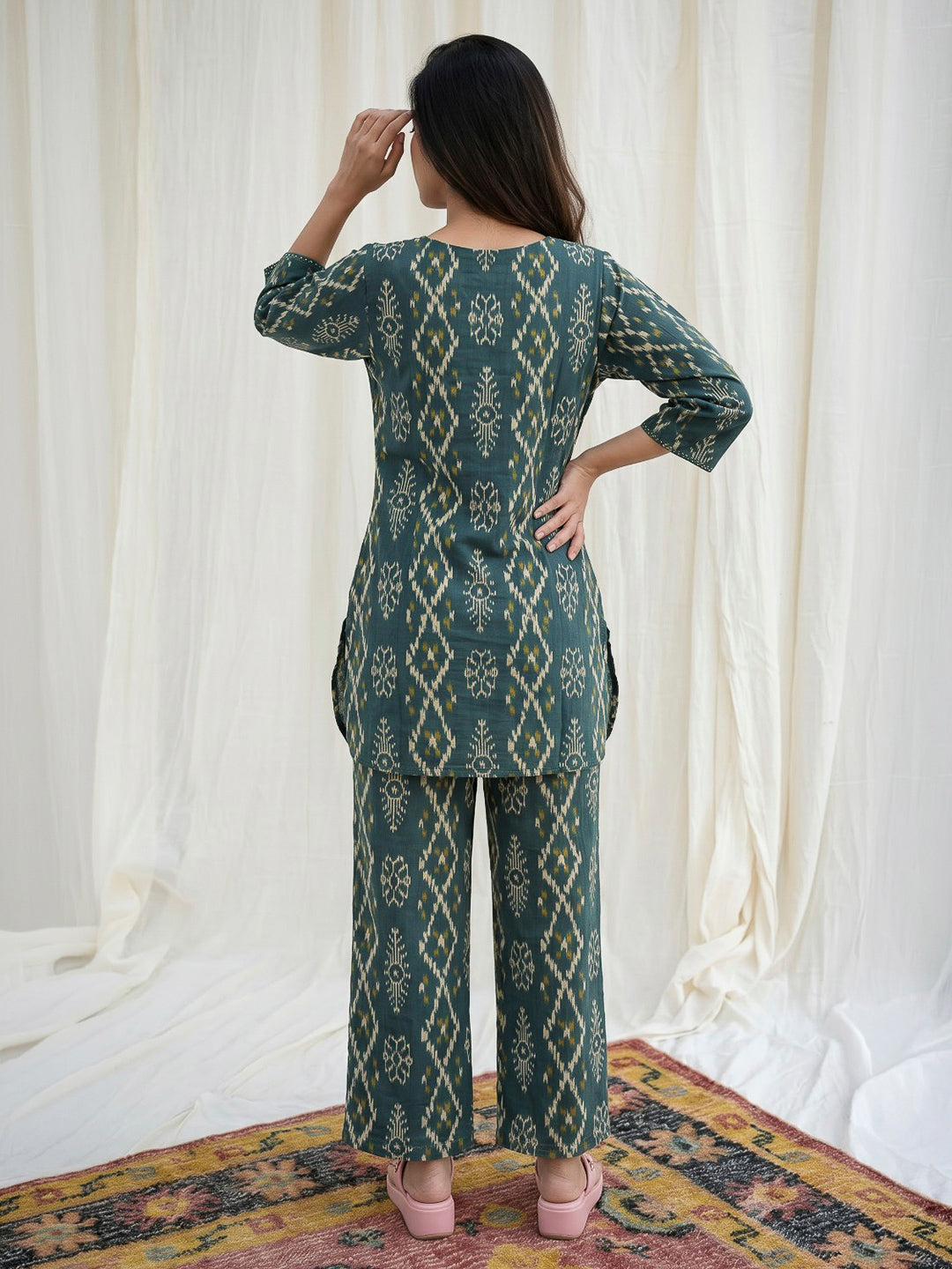 Green Printed Cotton Blend Kurta Set