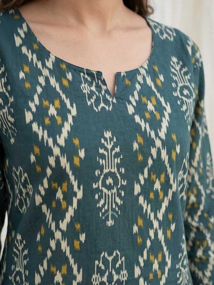 Green Printed Cotton Blend Kurta Set