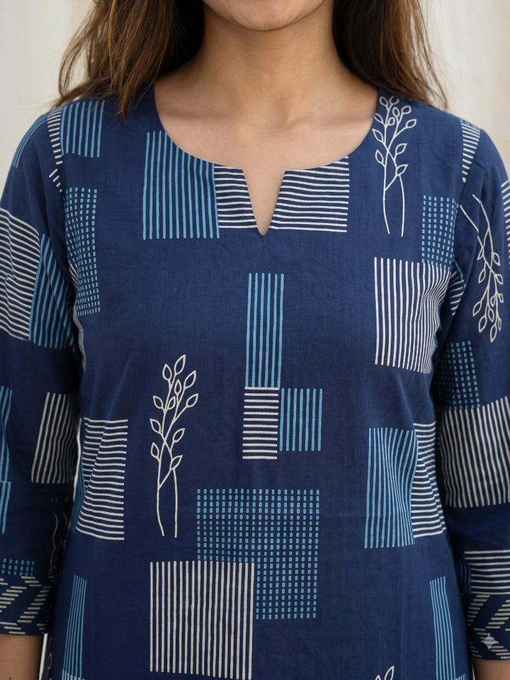 Blue Printed Cotton Blend Kurta Set