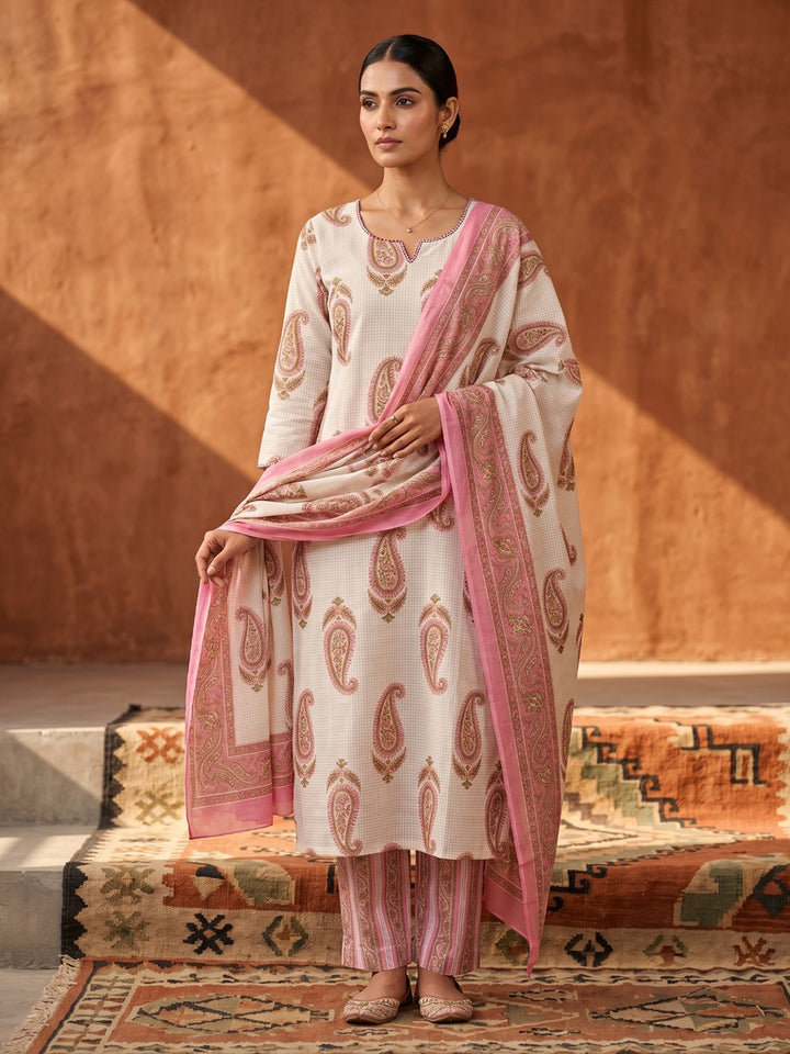 Pink Printed Cotton Blend Straight Suit Set With Dupatta