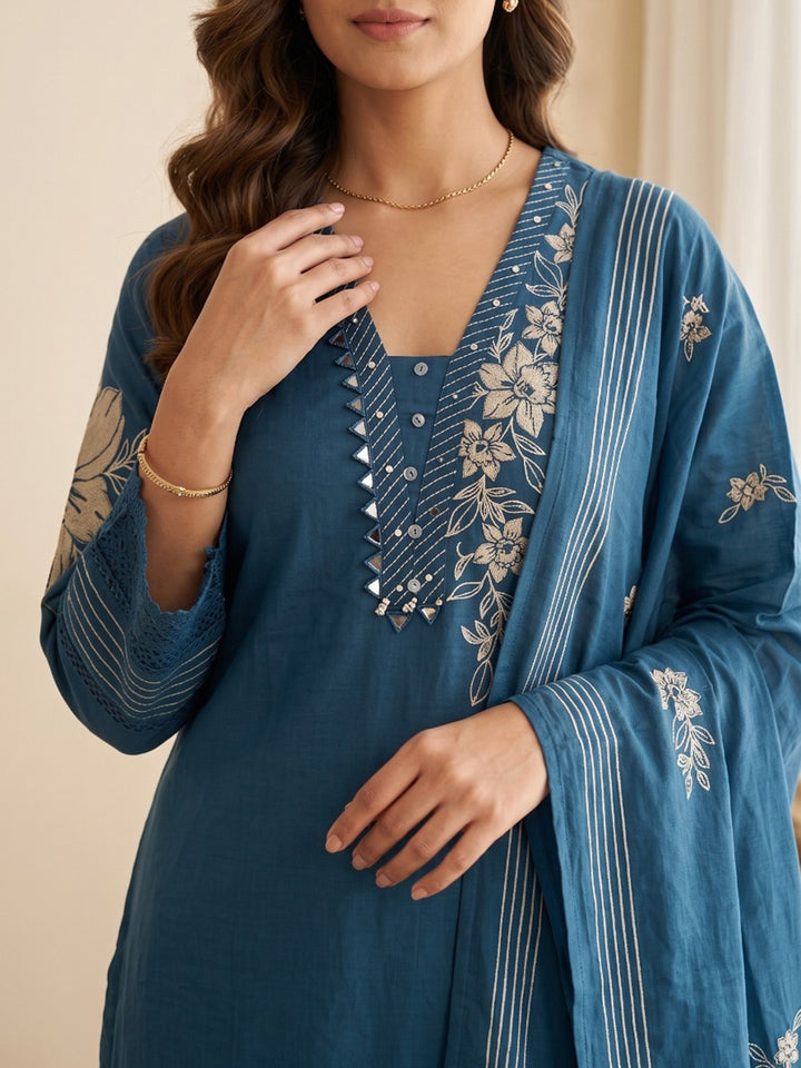 Blue Embroidered Kurta With Pant &amp; Dupatta