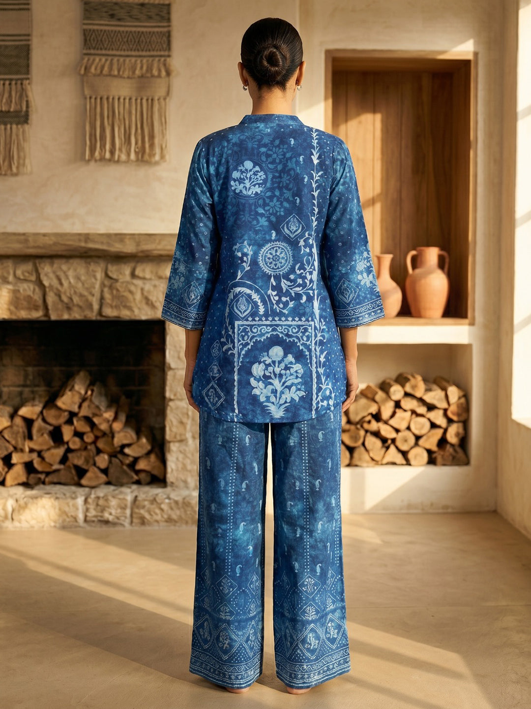 Blue Printed Crepe Round Neck Straight Kurta With Pant