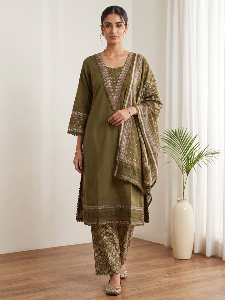 Green Printed Cotton Blend Kurta With Pant &amp; Dupatta