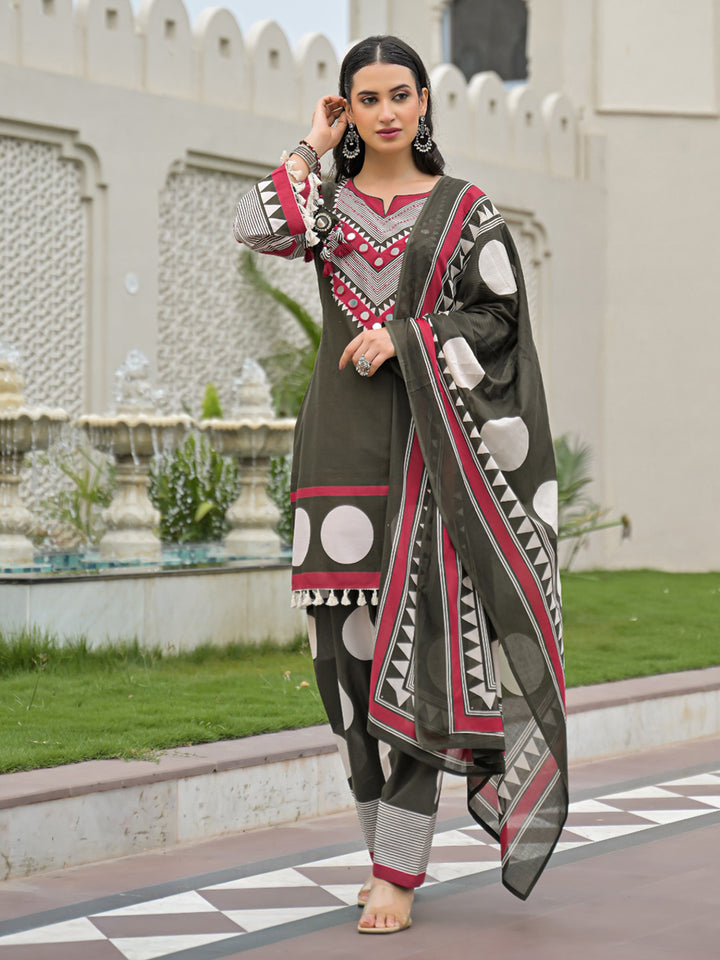 Mehndi Embroidered Cotton Blend Kurta With Pant &amp; Dupatta