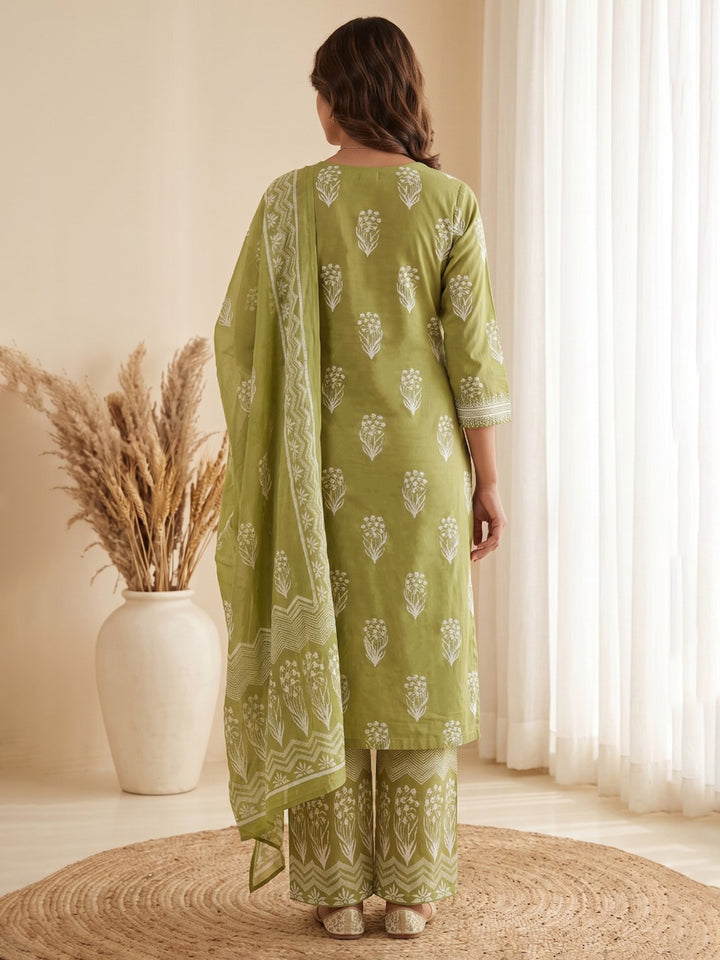 Green Printed Cotton Blend Kurta With Pant &amp; Dupatta