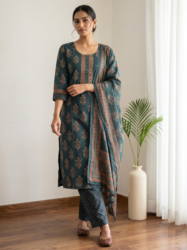 Green Printed Cotton Blend Kurta With Pant &amp; Dupatta