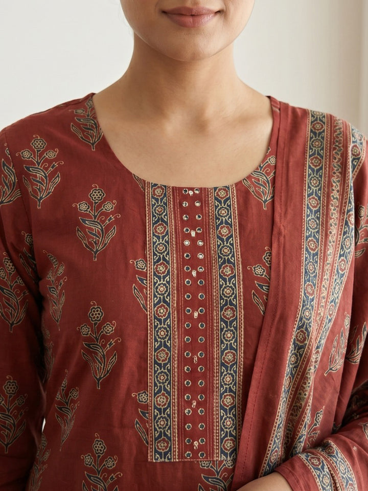 Red Printed Cotton Blend Kurta With Pant &amp; Dupatta