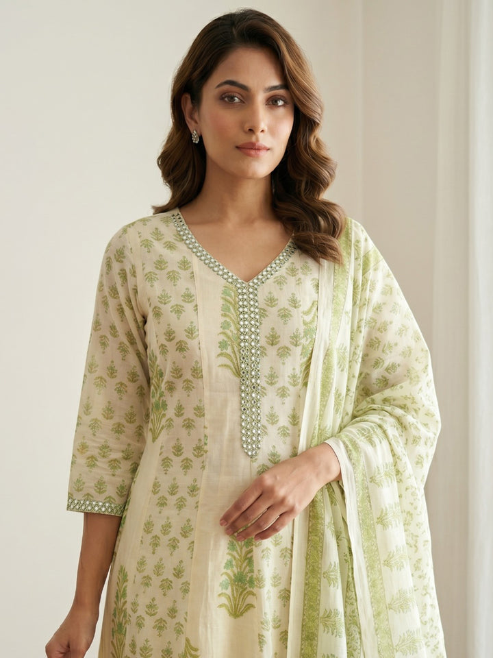 Green Printed Cotton Blend Kurta With Pant &amp; Dupatta