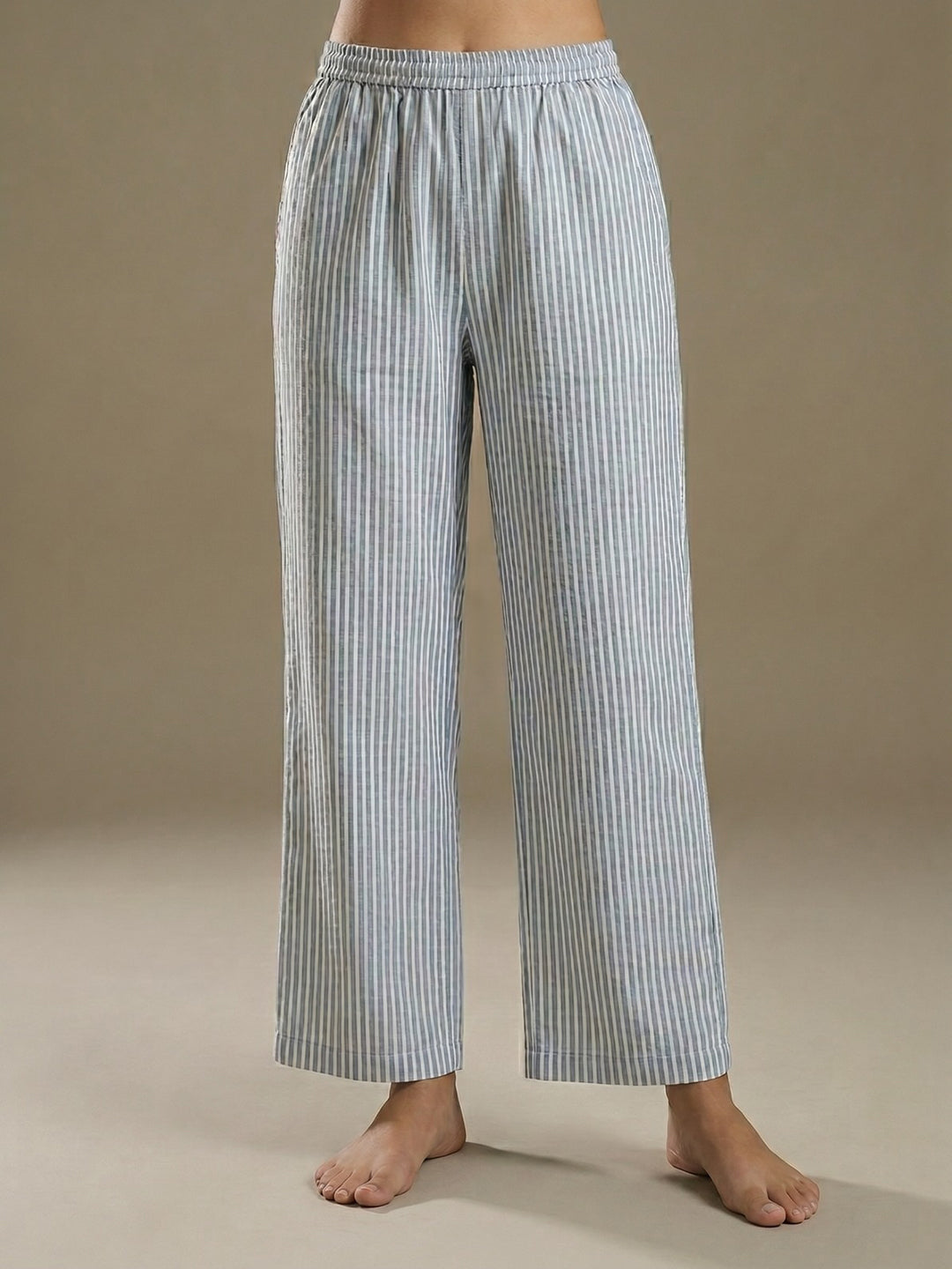 Grey Printed Cotton Blend V Neck Straight Kurta With Pant