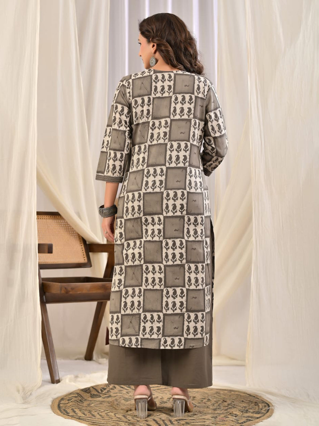 Grey Printed Cotton Blend Kurta With Pant &amp; Dupatta