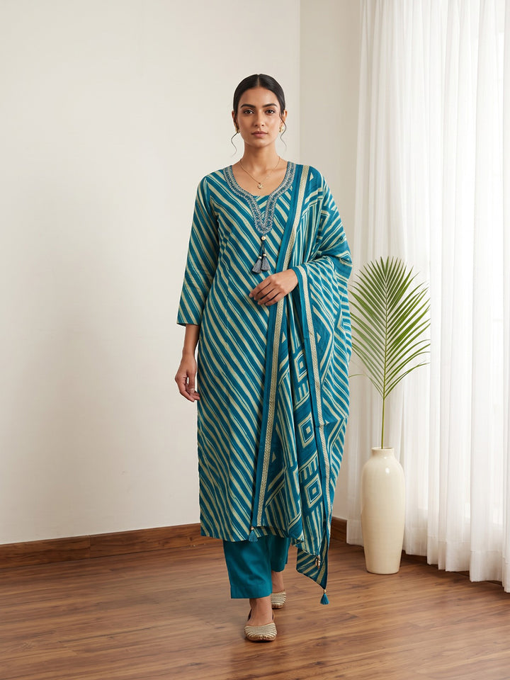 Blue Printed Kurta With Pant &amp; Dupatta
