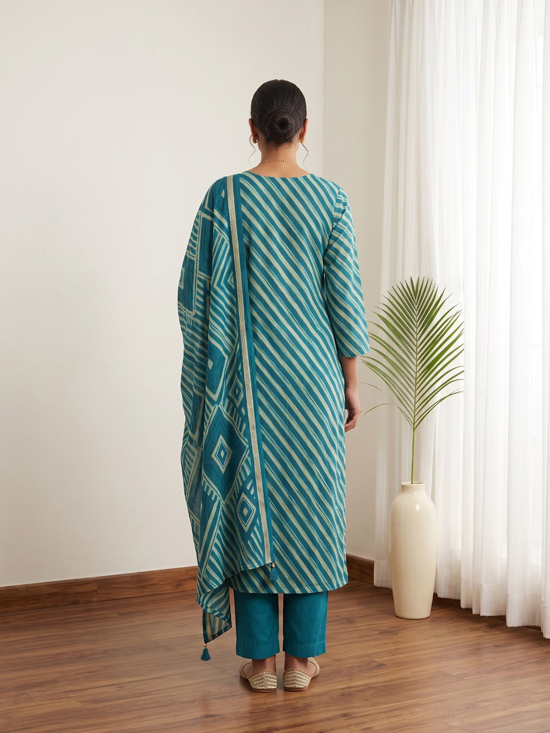 Blue Printed Kurta With Pant &amp; Dupatta