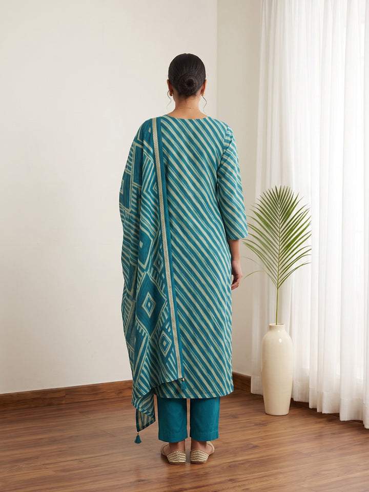 Blue Printed Kurta With Pant &amp; Dupatta