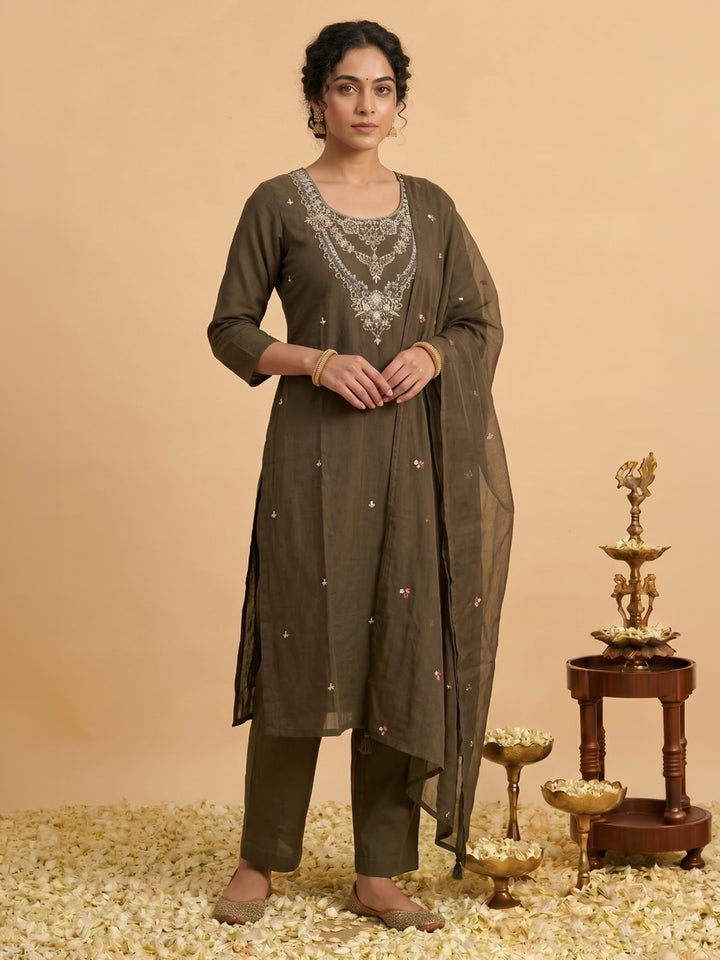 Brown Embroidered Chanderi Kurta With Pant &amp; Dupatta