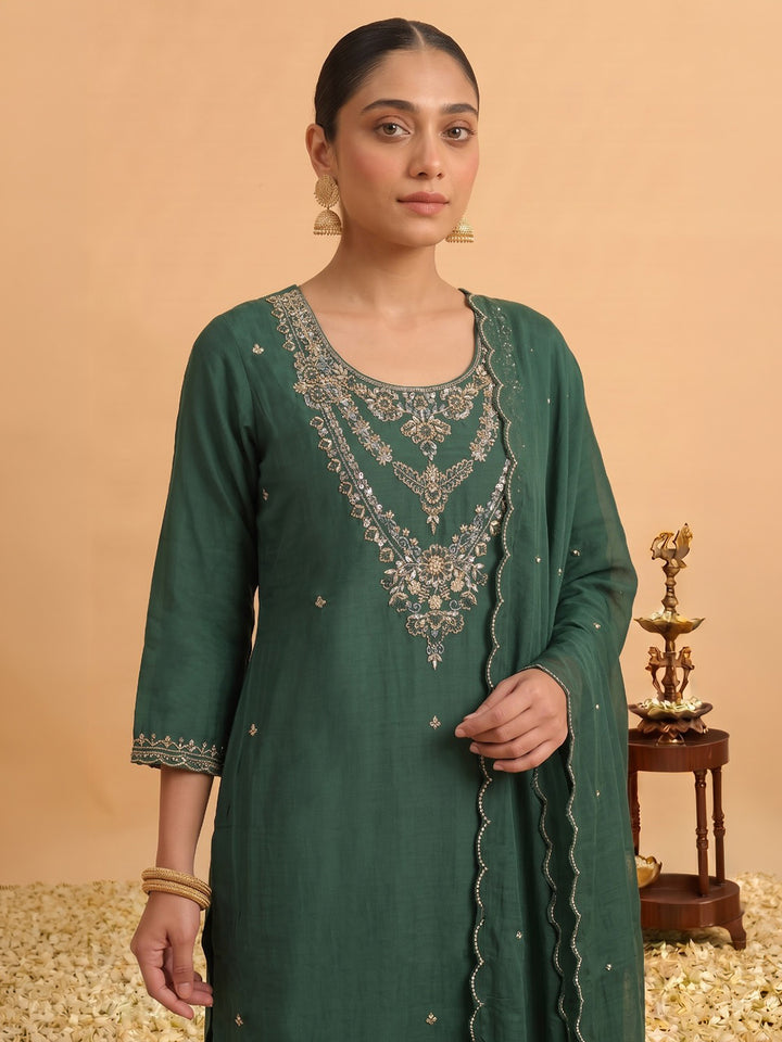 Green Embroidered Chanderi Kurta With Pant &amp; Dupatta