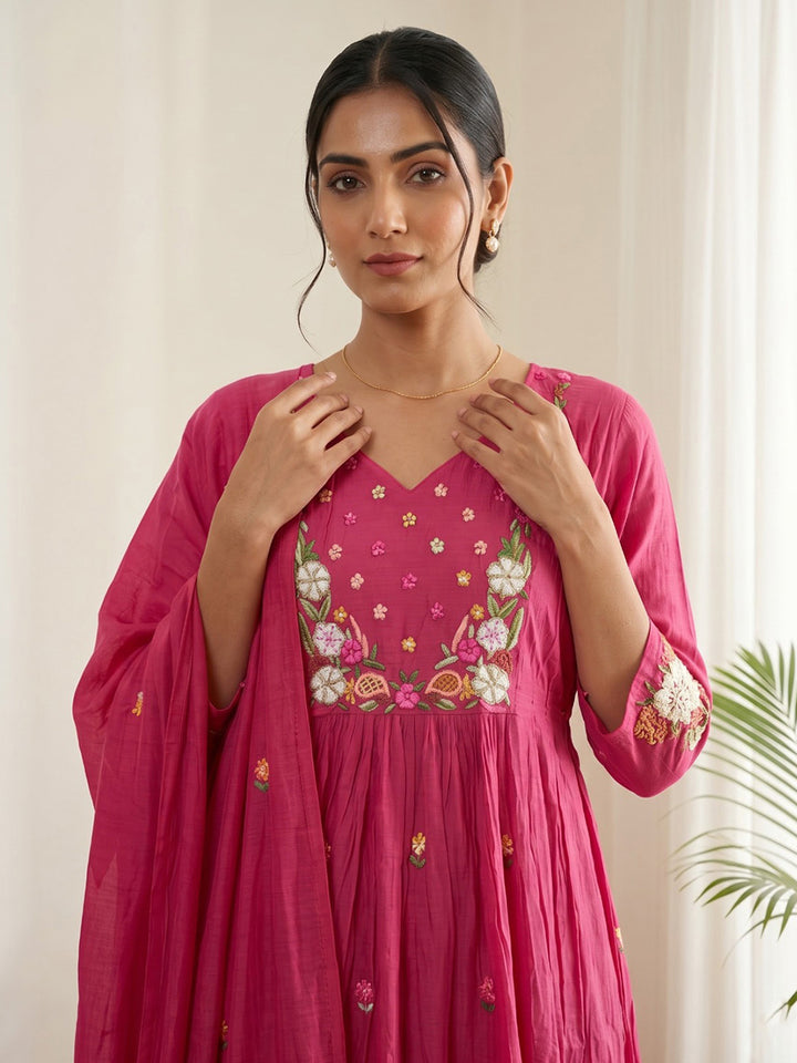 Pink Printed Chanderi Kurta With Pant &amp; Dupatta