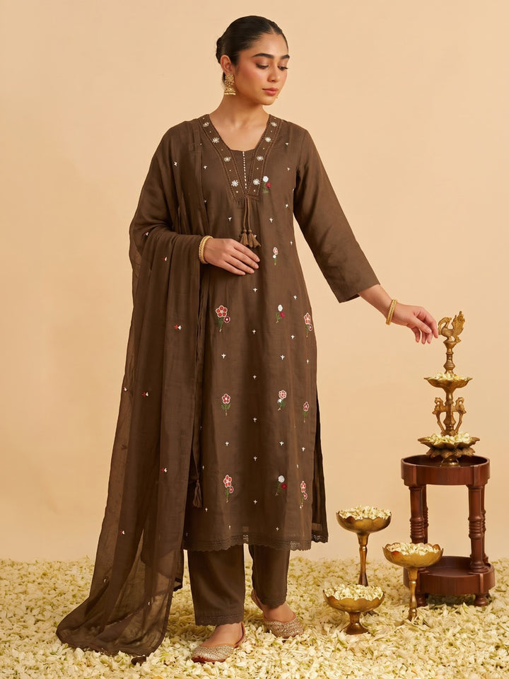 Brown Printed Cotton Blend Kurta With Pant &amp; Dupatta