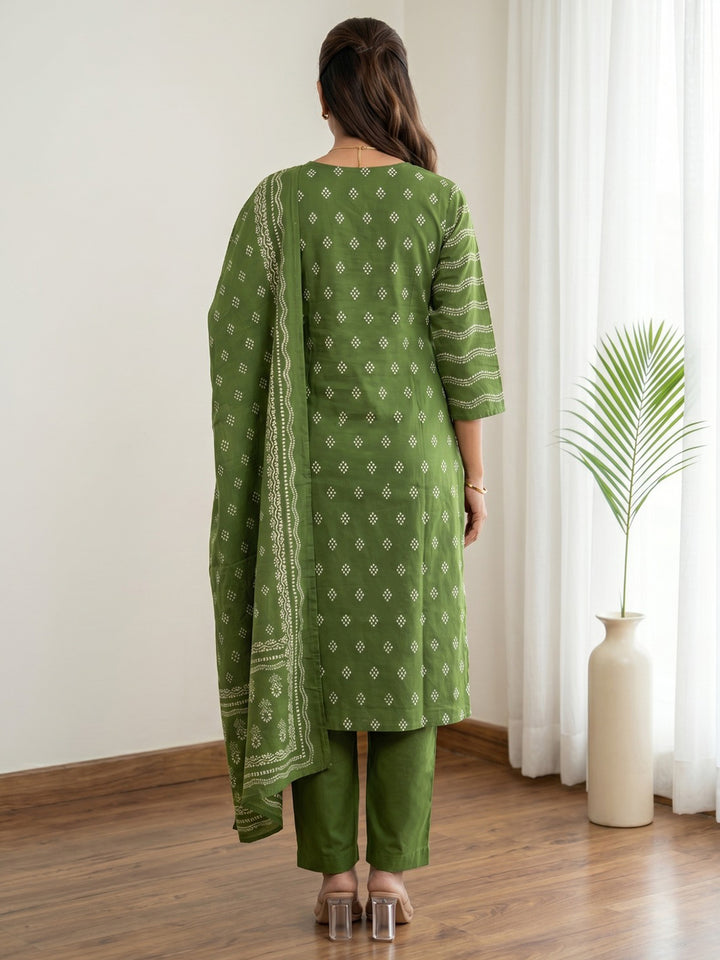 Green Printed Cotton Blend Kurta With Pant &amp; Dupatta