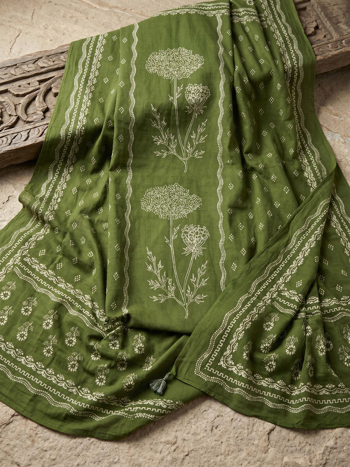 Green Printed Cotton Blend Kurta With Pant &amp; Dupatta