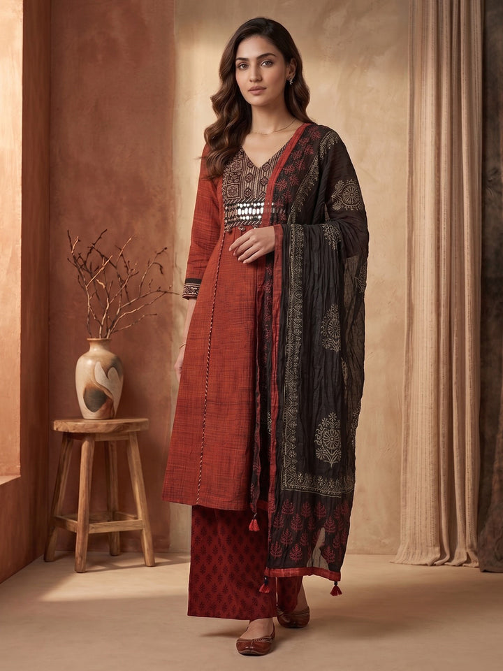 Red Printed Cotton Blend Kurta With Pant &amp; Dupatta