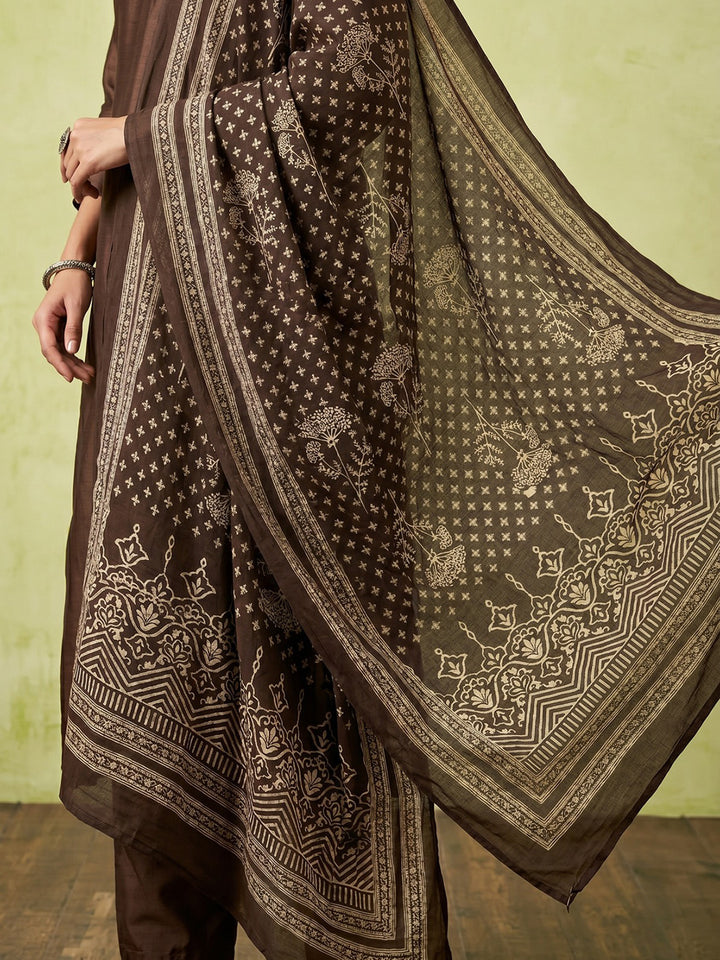 Brown Printed Cotton Blend Round Neck Suit Set