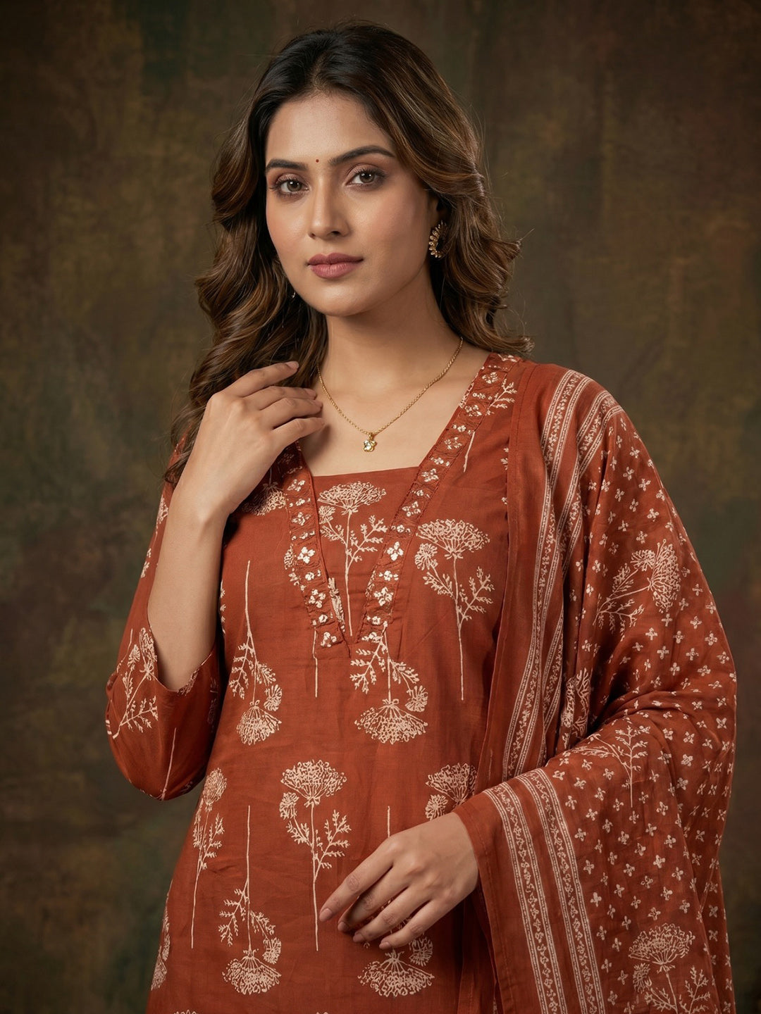 Red Printed Cotton Blend Round Neck Suit Set