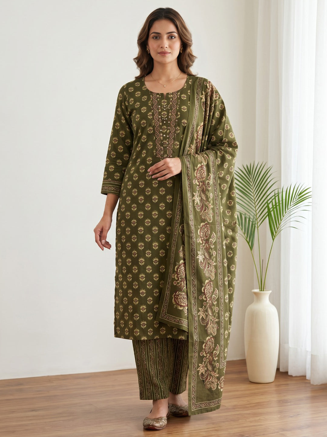 Green Printed Cotton Blend Kurta With Pant &amp; Dupatta