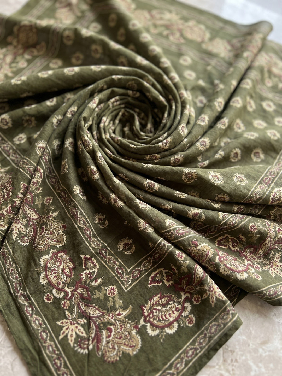 Green Printed Cotton Blend Kurta With Pant &amp; Dupatta