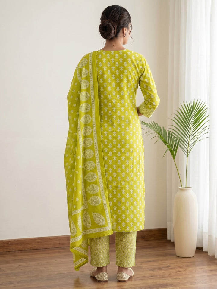 Yellow Printed Cotton Blend Kurta With Pant &amp; Dupatta
