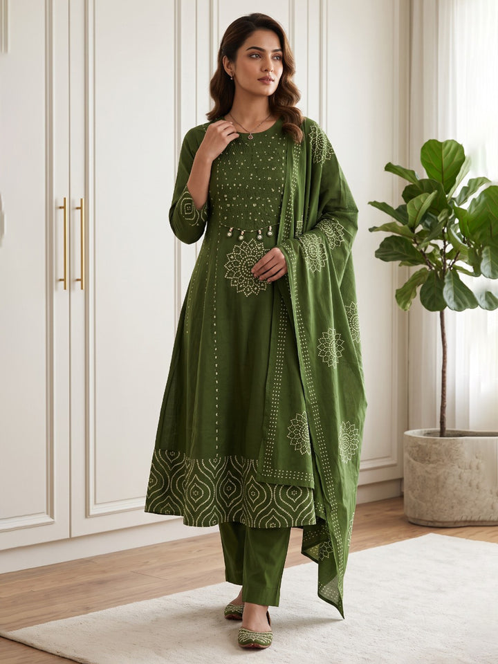 Green Printed Cotton Blend Kurta With Pant &amp; Dupatta