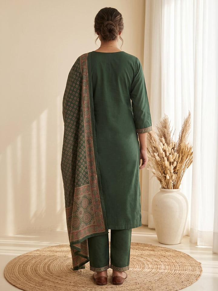 Green Printed Cotton Blend Kurta With Pant &amp; Dupatta