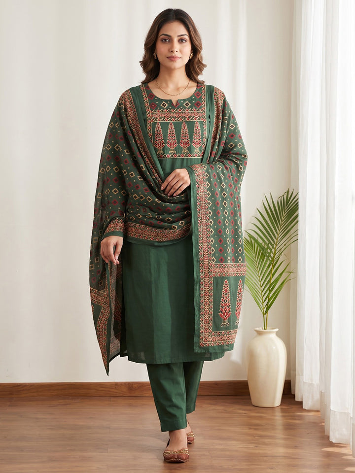Green Printed Cotton Blend Kurta With Pant &amp; Dupatta