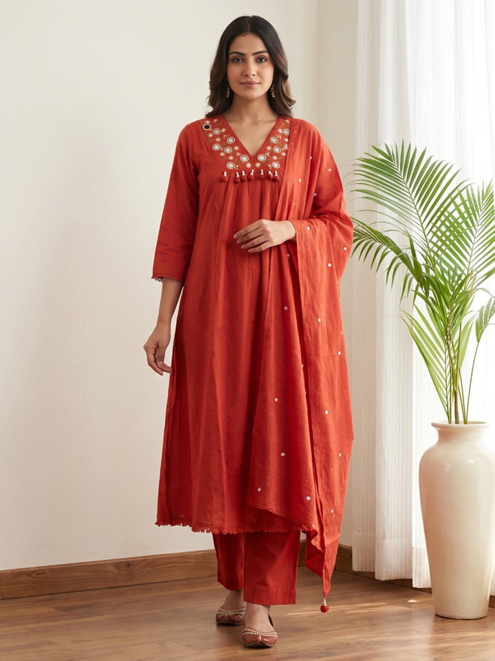Orange Printed Cotton Blend Kurta With Pant &amp; Dupatta