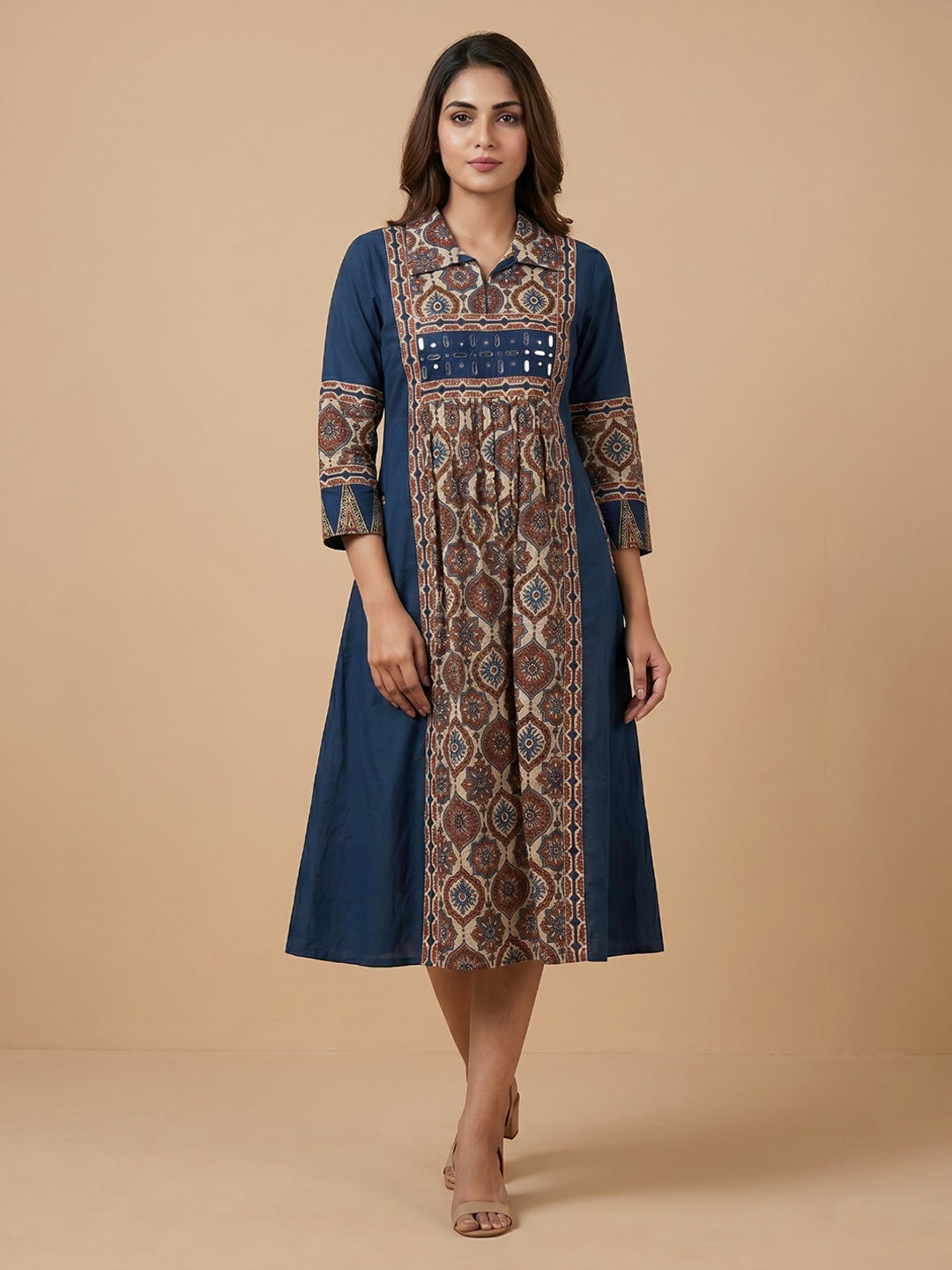 Blue Embroidered Cotton Blend Straight Kurta