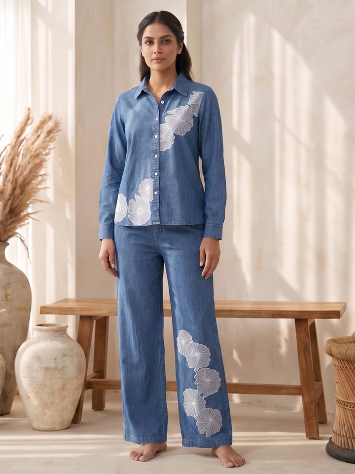 Blue Printed Cotton Blend Kurta With Pant